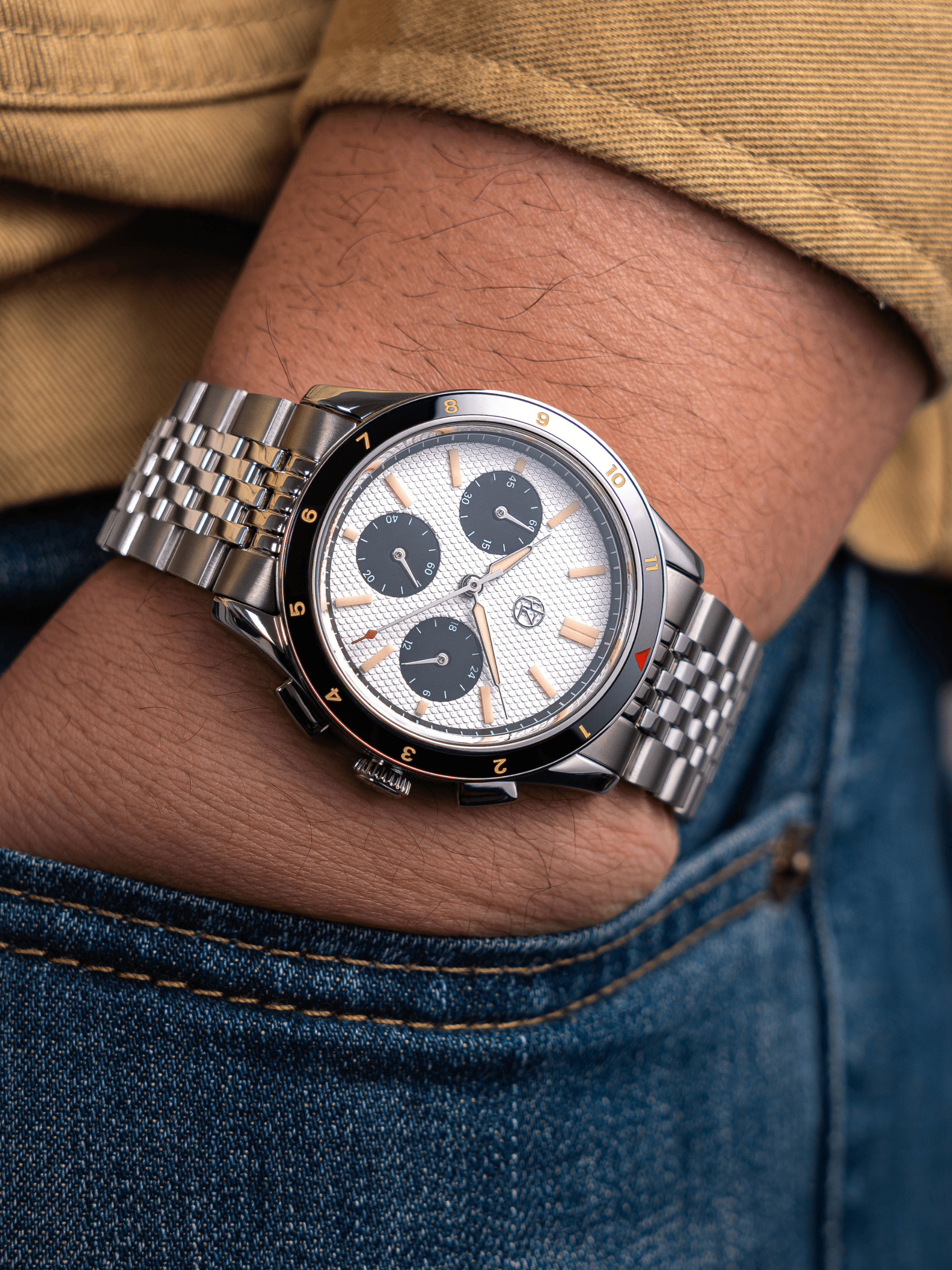 HZ.02 Chronograph - Black Panda