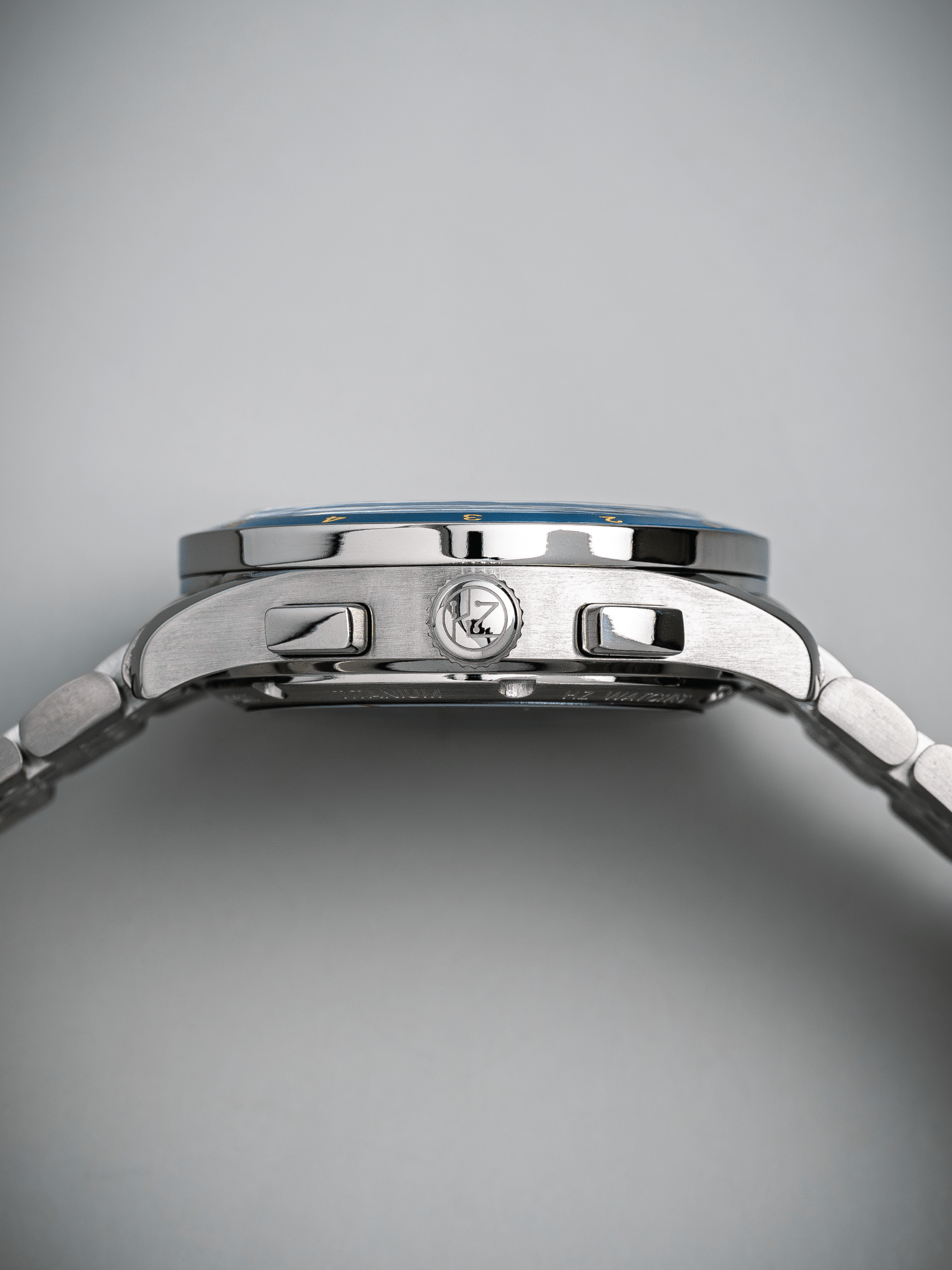 HZ.02 Chronograph - Black Panda