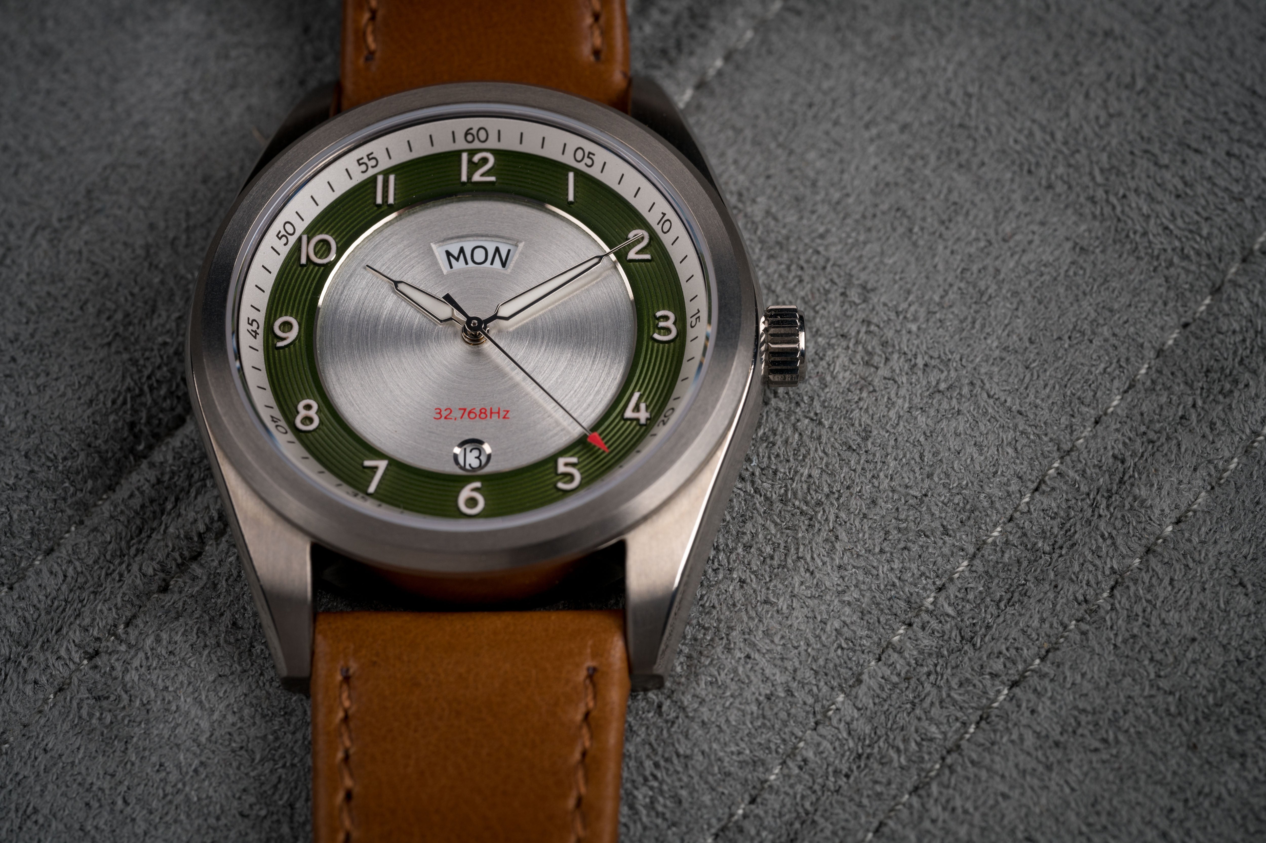 HZ.01 Green (v2) - Hz Watches